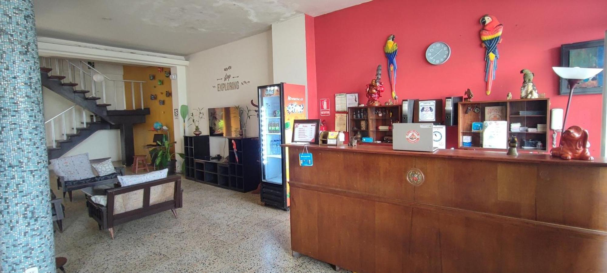 Flying Dog Hostel Iquitos Dış mekan fotoğraf
